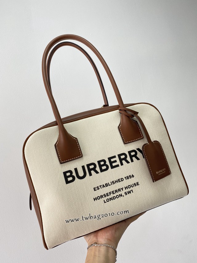 Burberry專門店新款女士帆布手提包 巴寶莉時裝秀款保齡球包Cube立方包 yxb1242